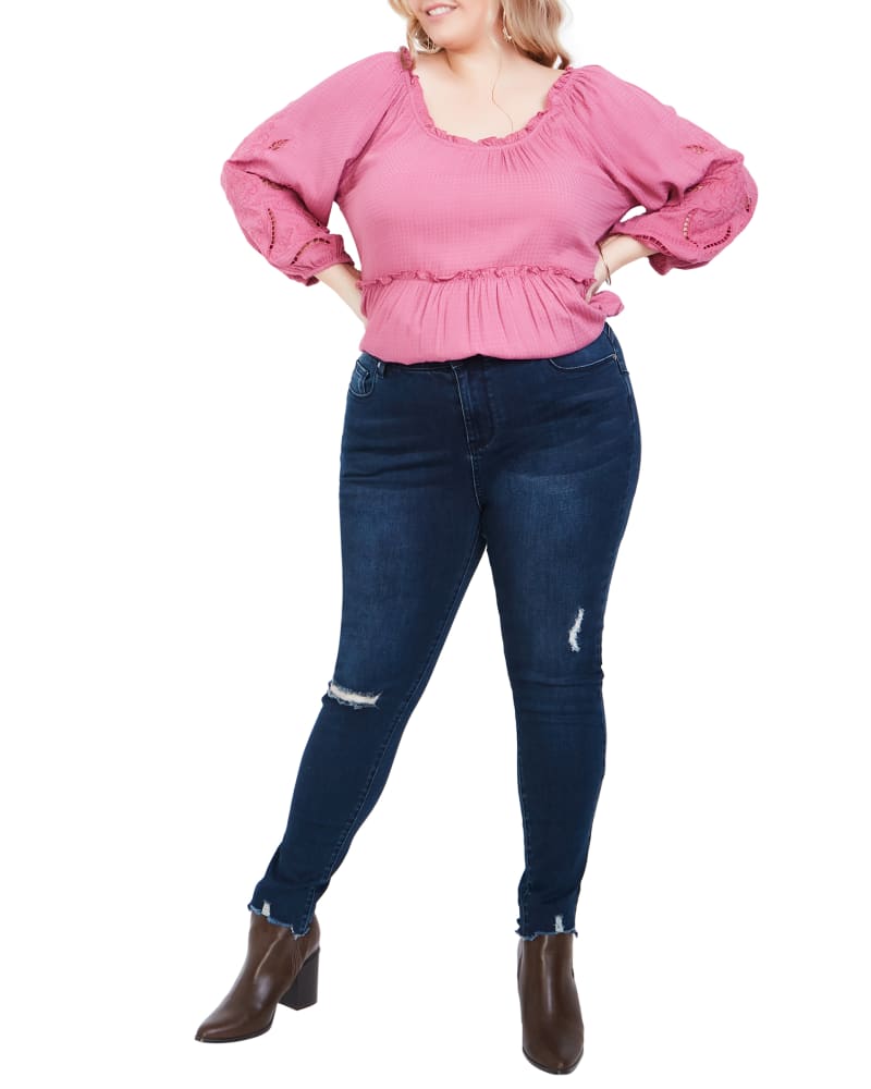 Plus size model wearing  by Aveology | Dia&Co | dia_product_style_image_id:185337